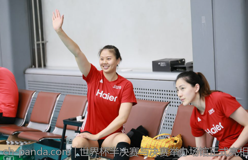 世界杯半决赛与决赛举办场馆正式亮相 选址背后的故事令人期待纷纷猜测